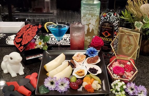 三宮でスイーツBARに行くなら人気のお店、HEAIRTにお越し下さい